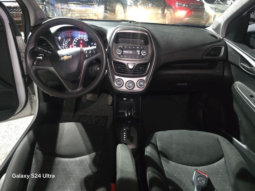 Chevrolet Spark: 2020 г., 1 л, Автомат, Бензин, Хэтчбэк: фото 4