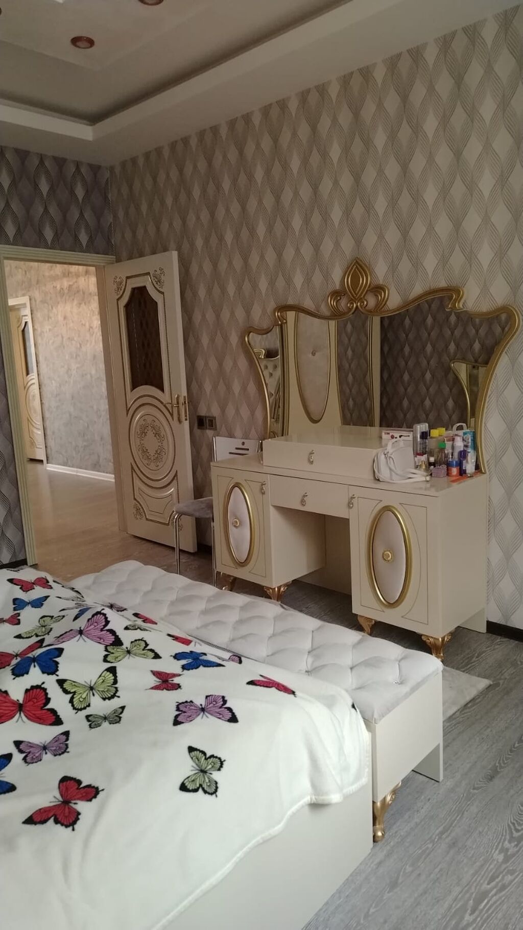 Bakıxanov qəs. 6 otaqlı, 497 kv. m, Kredit yoxdur, Yeni təmirli