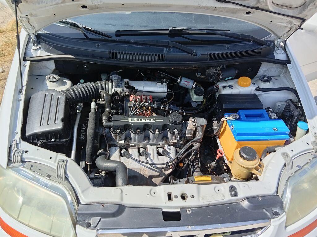 Daewoo Kalos: 2003 г., 1.5 л, Автомат, Газ, Хэтчбэк: фото 6