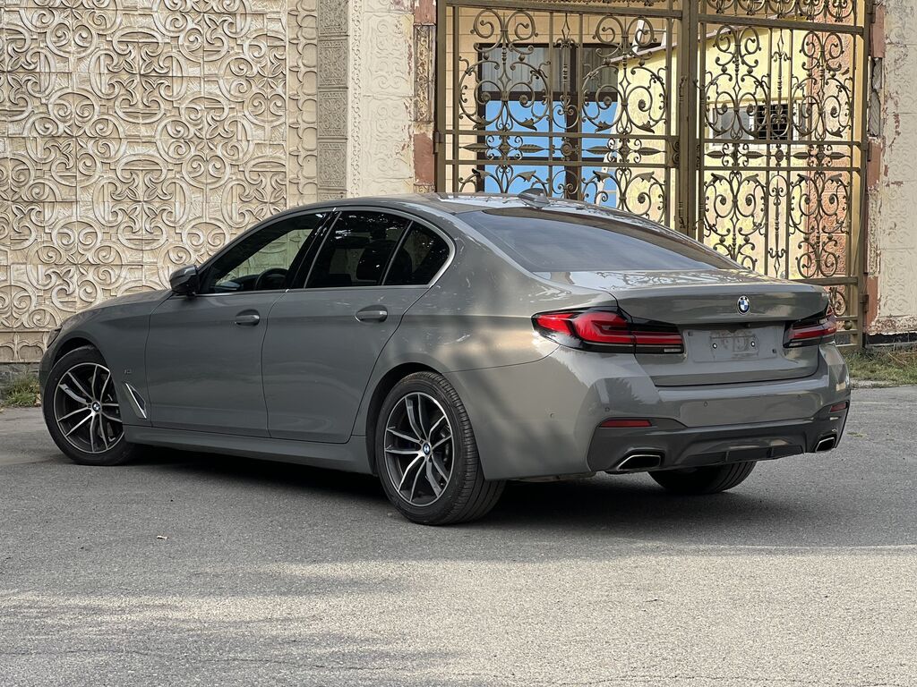 BMW 5 series: 2021 г., 2 л, Автомат, Бензин, Седан: фото 4