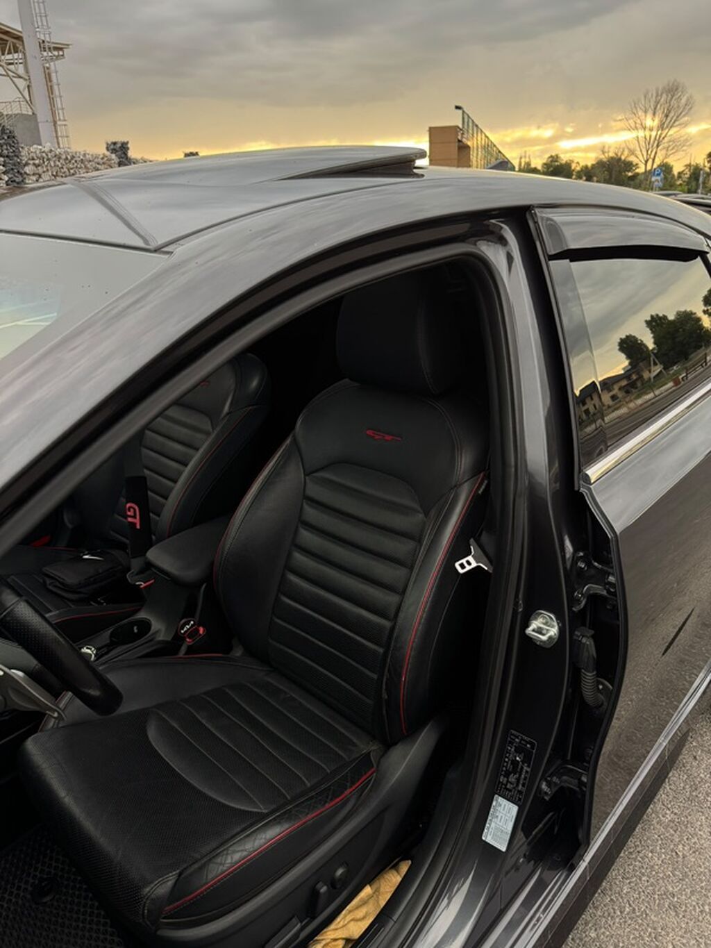Kia Ceed GT: 2019 г., 1.6 л, Автомат, Бензин, Хэтчбэк: фото 6