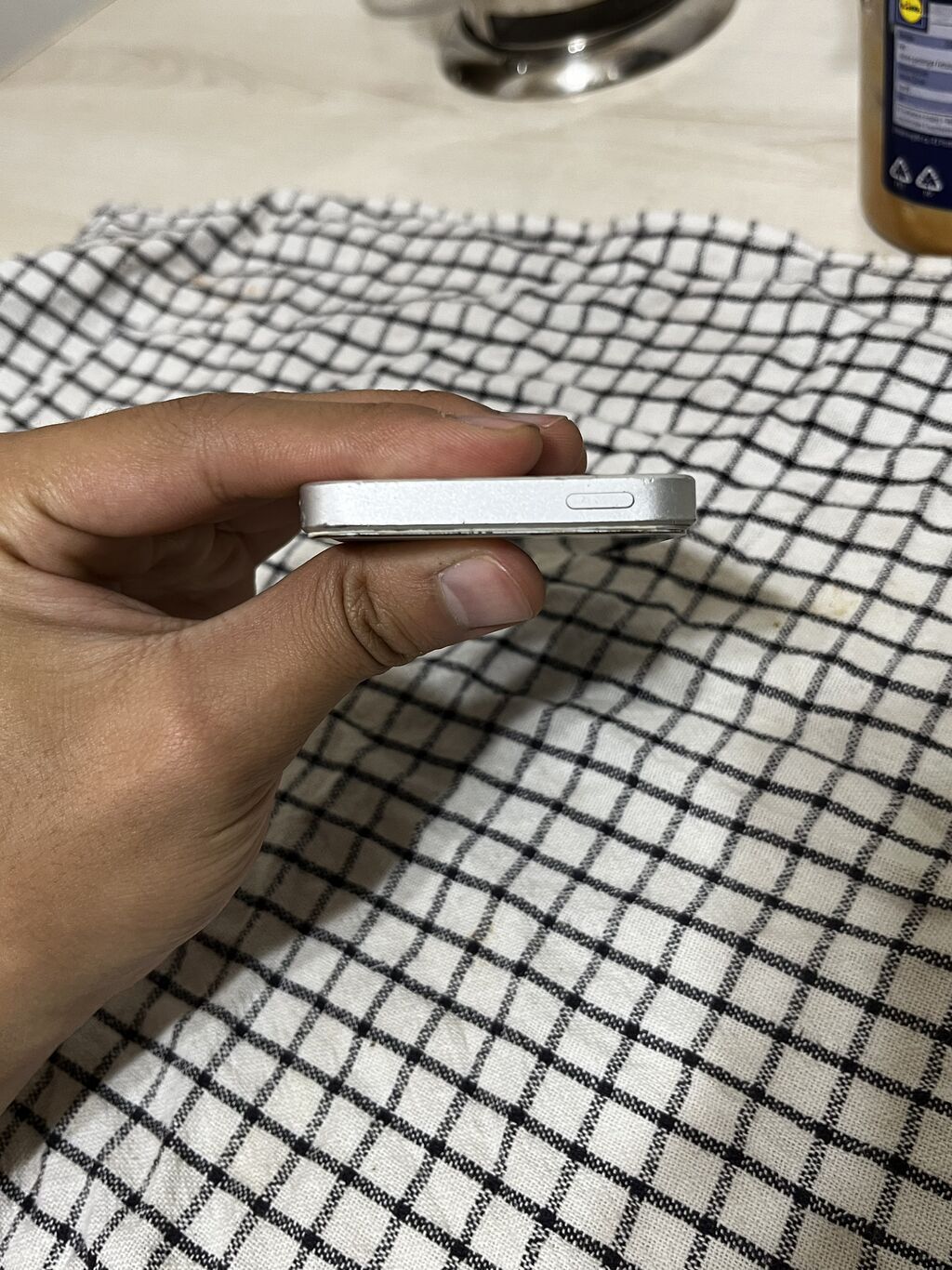 IPhone SE, Б/у, 16 ГБ, Белый: фото 4