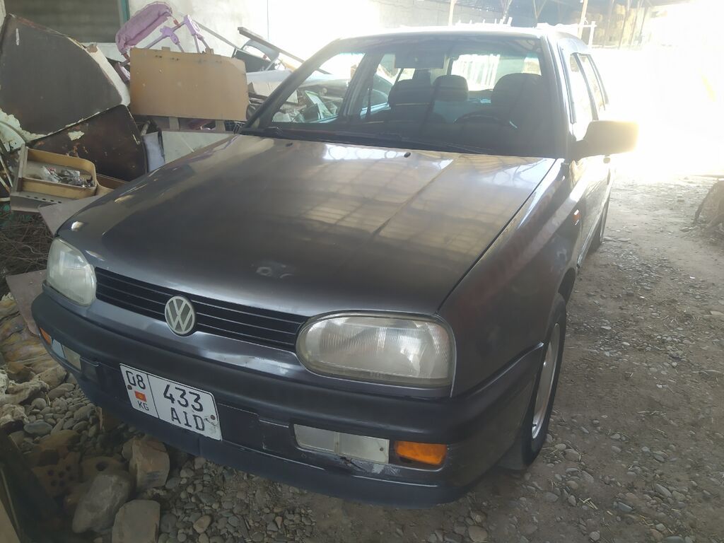 Volkswagen Golf III 1994 г., механика, бензин: фото 2