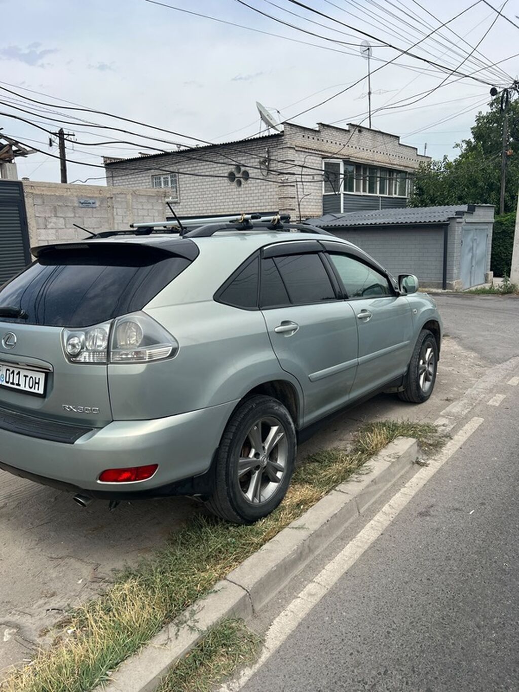 Lexus RX: 2008 г., 3 л, Автомат, Газ, Кроссовер: фото 4