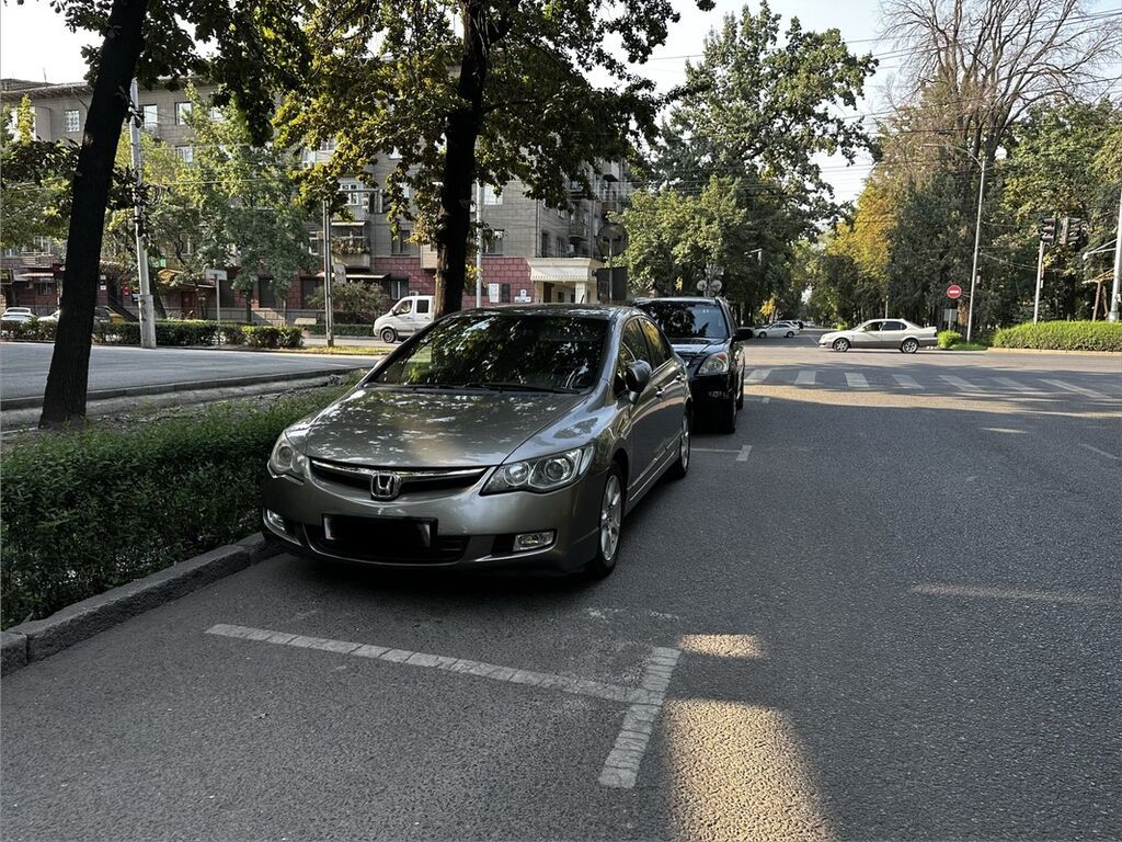Honda Civic: 2007 г., Бензин, Седан: фото 4