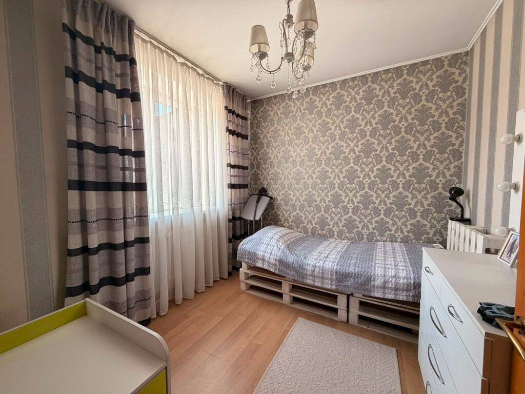 Продается 2-этажный кирпичный дом 7 комнат — 155 м² на участке 4.6: фото 3