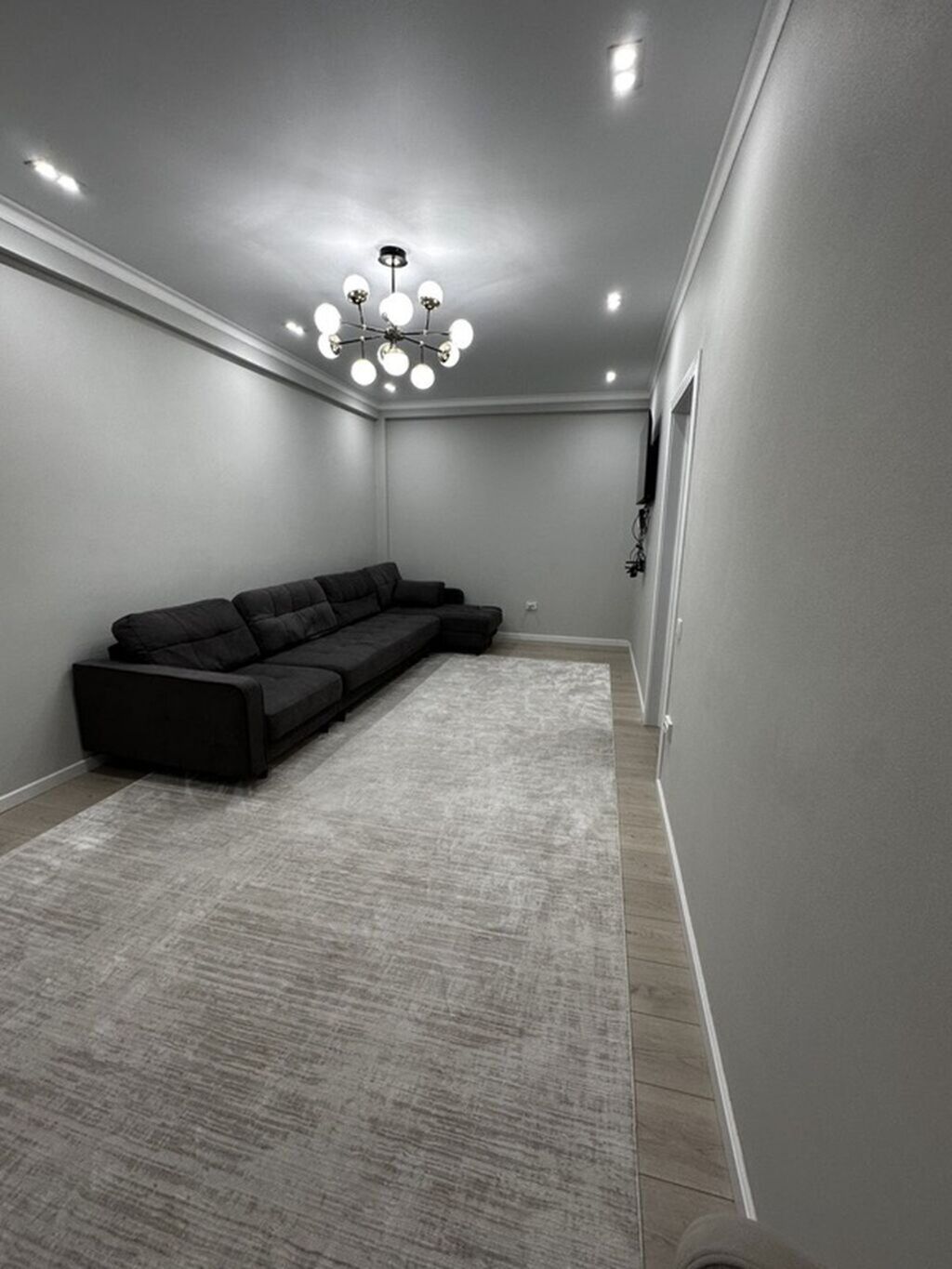 2 комнаты, 61 м², Золотой квадрат Элитка, 9 этаж, Евроремонт: фото 4