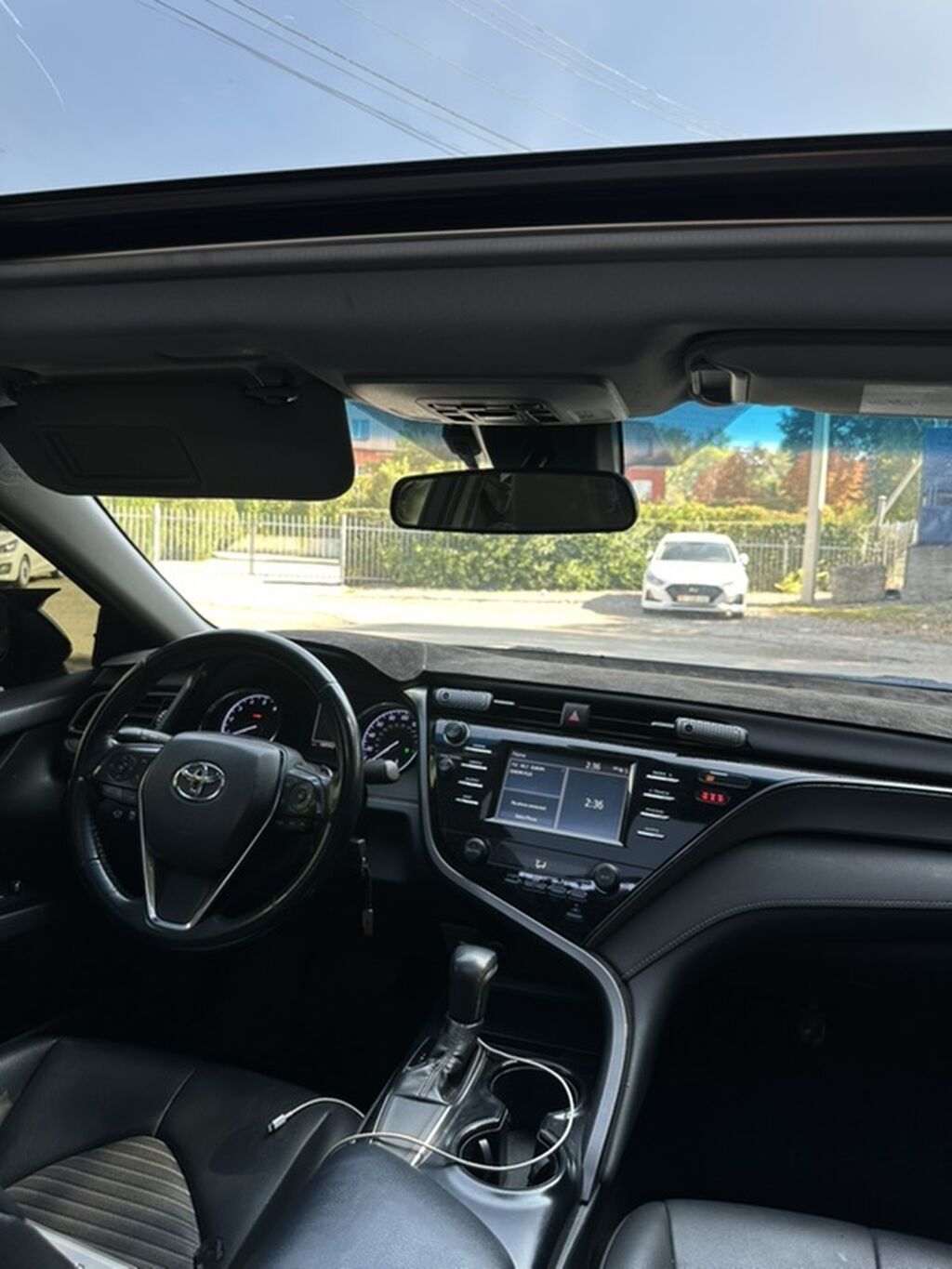 Toyota Camry: 2019 г., 2.5 л, Автомат, Бензин, Седан: фото 8