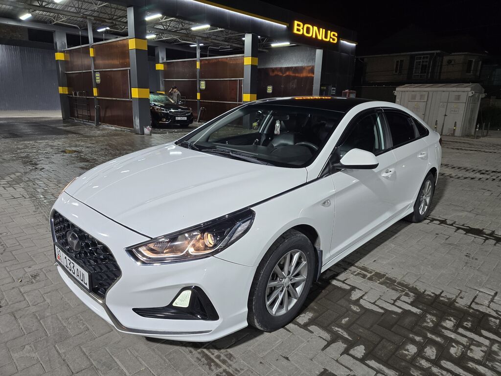 Hyundai Sonata: 2019 г., 2 л, Автомат, Газ, Седан: фото 3