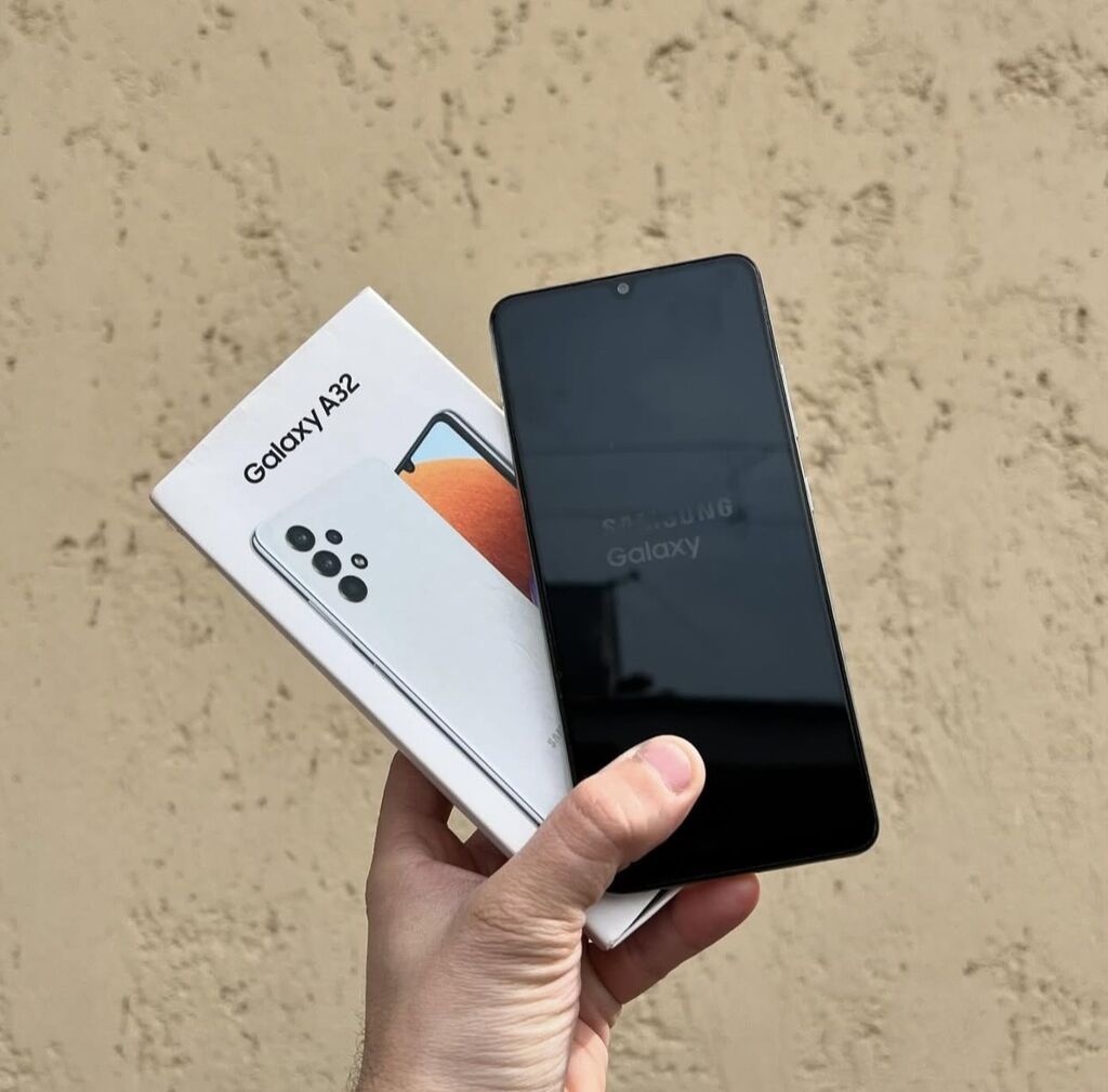 Samsung Galaxy A32, Б/у, 64 ГБ, цвет - Белый, 1 SIM, 2 SIM, eSIM: фото 2