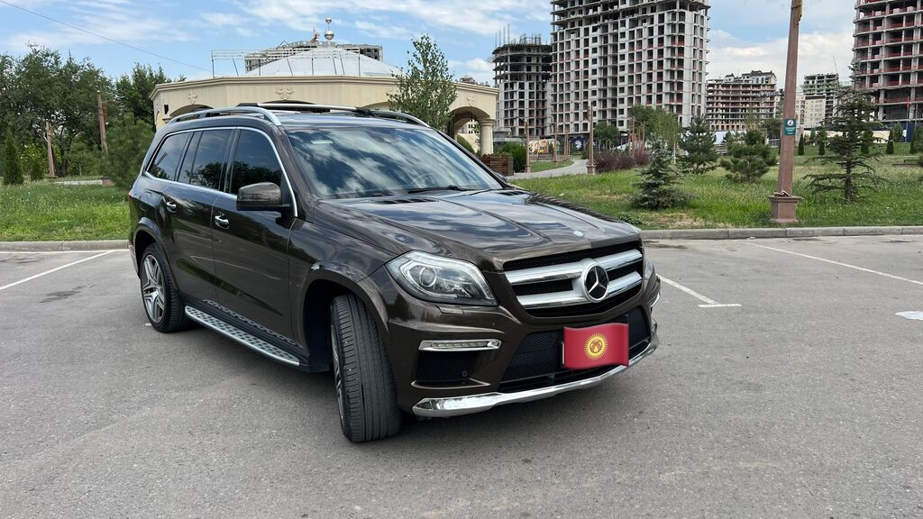 Mercedes-Benz GL-class AMG: 2013 г., 4.7 л, Автомат, Бензин, Внедорожник: фото 1