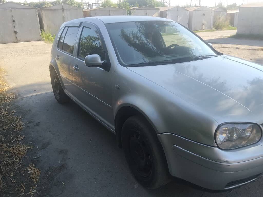Volkswagen Golf: 2002 г., 1.6 л, Автомат, Бензин, Хэтчбэк: фото 3