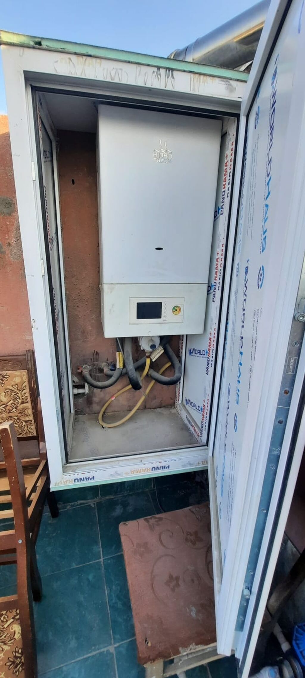 2 otaqlı təmirli ve Əşyalı ev kirayə verilir.Evde yaşamaq üçün hər