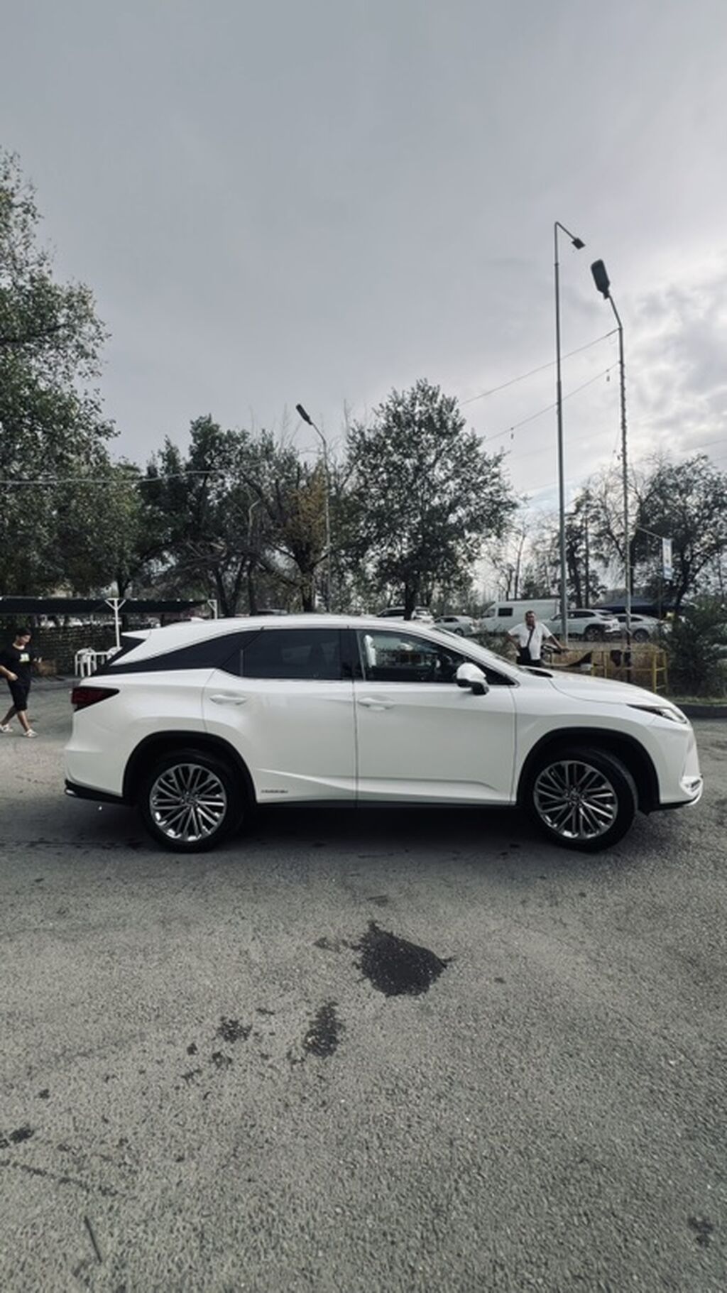 Lexus RX: 2020 г., 3.5 л, Автомат, Гибрид, Кроссовер: фото 2