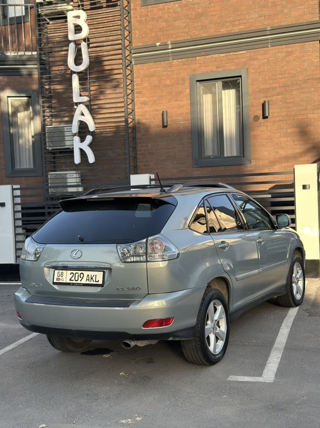 Lexus RX: 2004 г., 3.3 л, Автомат, Бензин, Кроссовер: фото 8