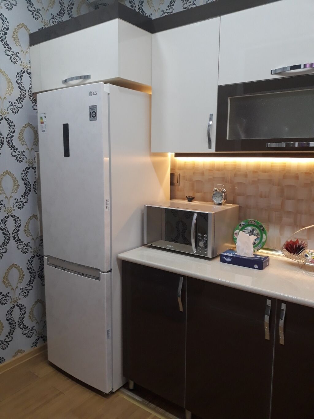 3 otaqlı, Yeni tikili, 90 kv. m