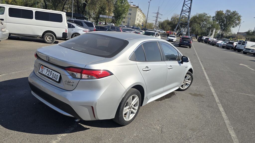 Toyota Levin: 2020 г., 1.8 л, Вариатор, Гибрид, Седан: фото 7
