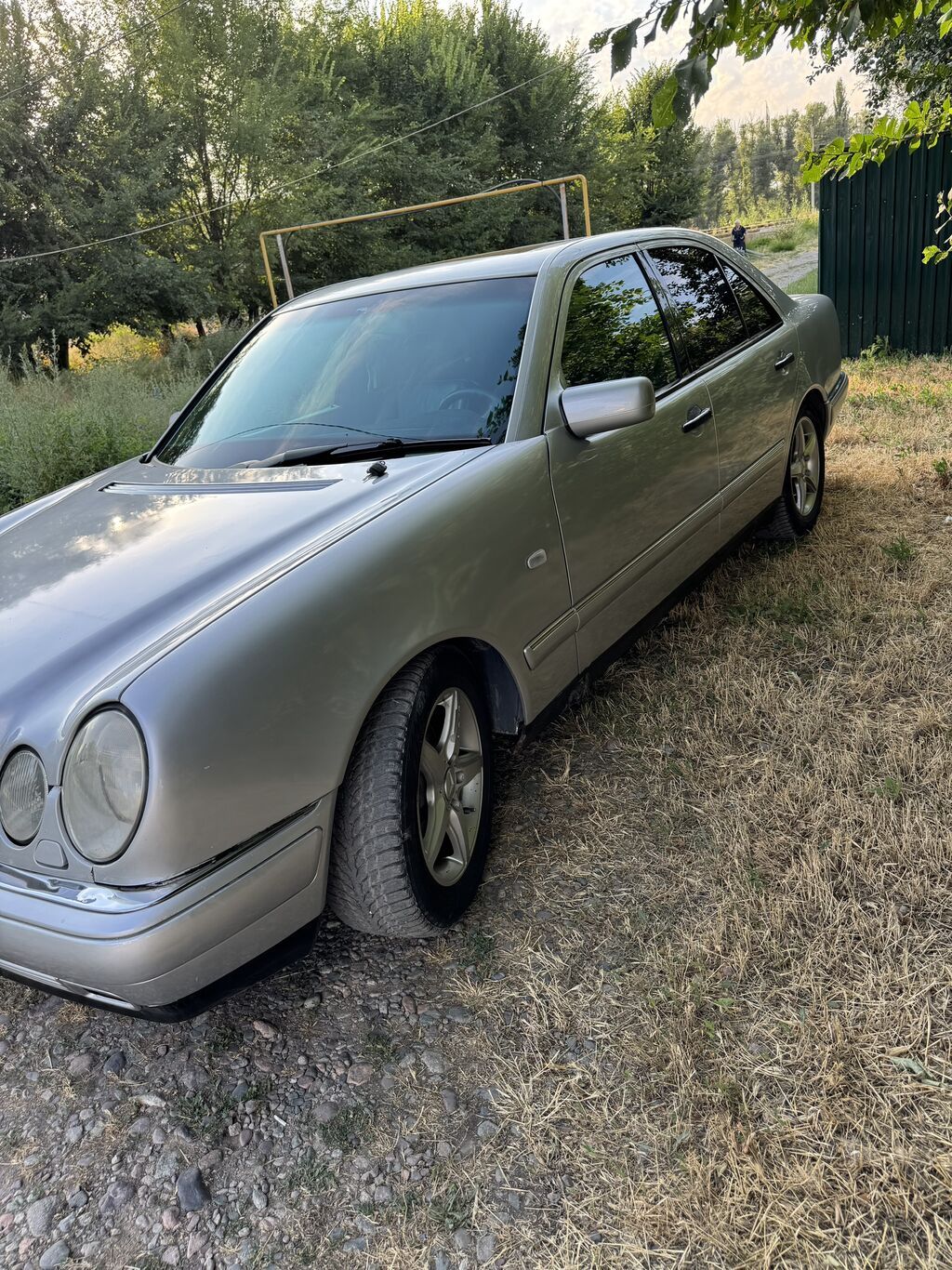 Mercedes-Benz E-Class: 1996 г., 3.2 л, Автомат, Бензин, Седан: фото 3
