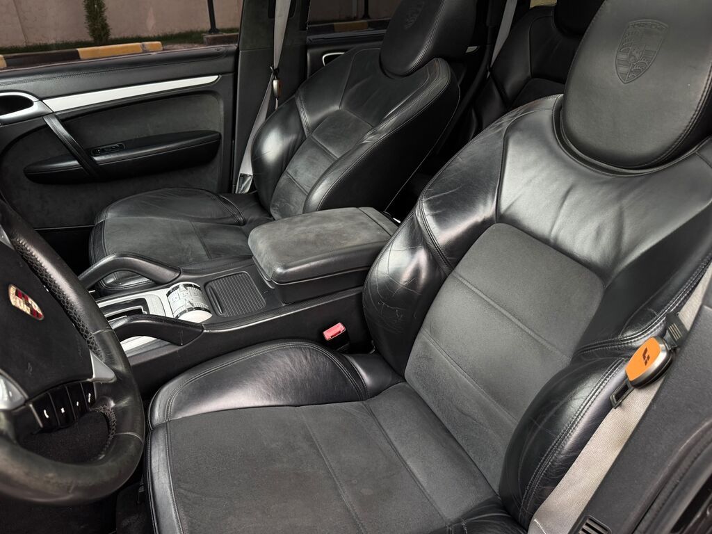 Porsche Cayenne GTS: 2009 г., 4.8 л, Автомат, Бензин, Кроссовер: фото 3
