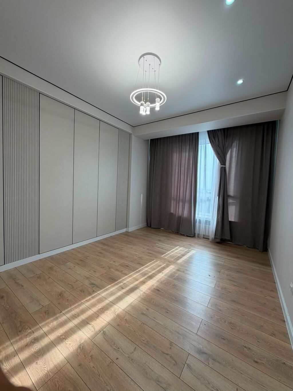 3 комнаты, 77 м², Пишпек Элитка, 9 этаж, Свежий ремонт: фото 5