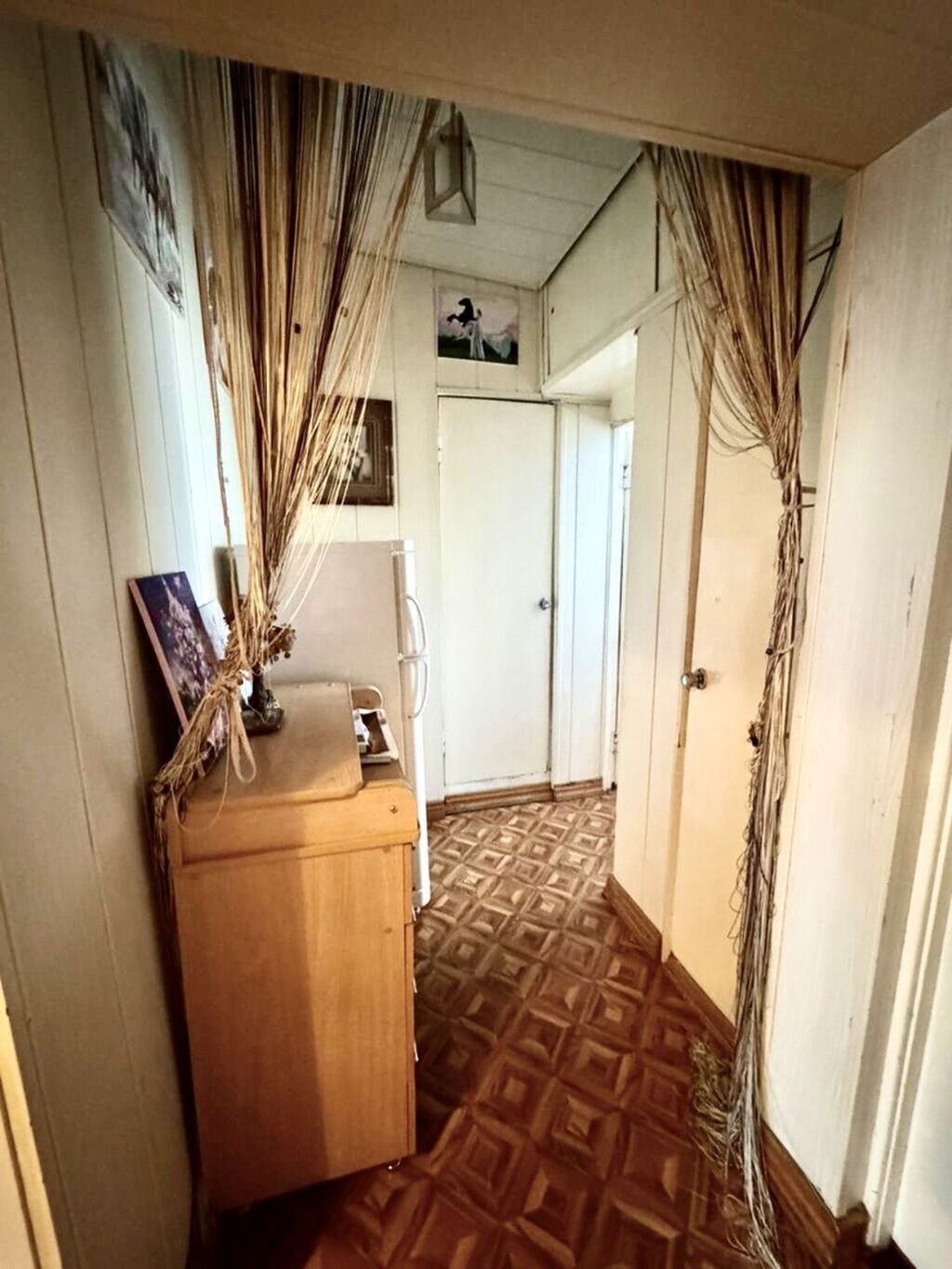 3 комнаты, 64 м², 106 серия, 2 этаж, Требуется ремонт — фото 3