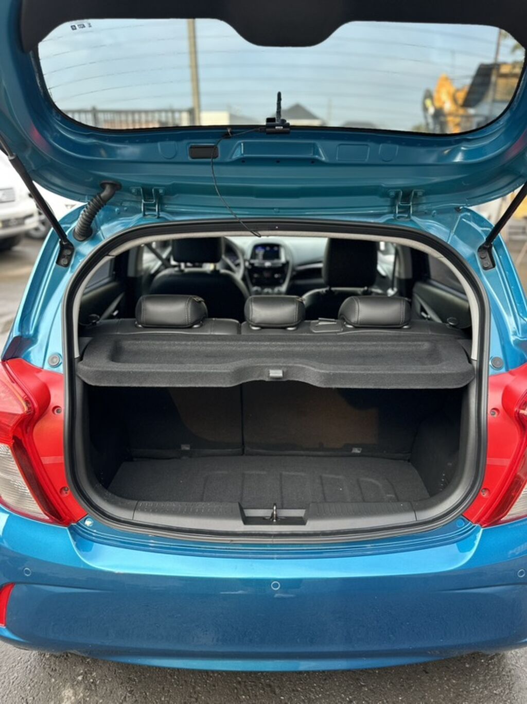 Chevrolet Spark: 2019 г., 1 л, Автомат, Бензин, Хэтчбэк: фото 7