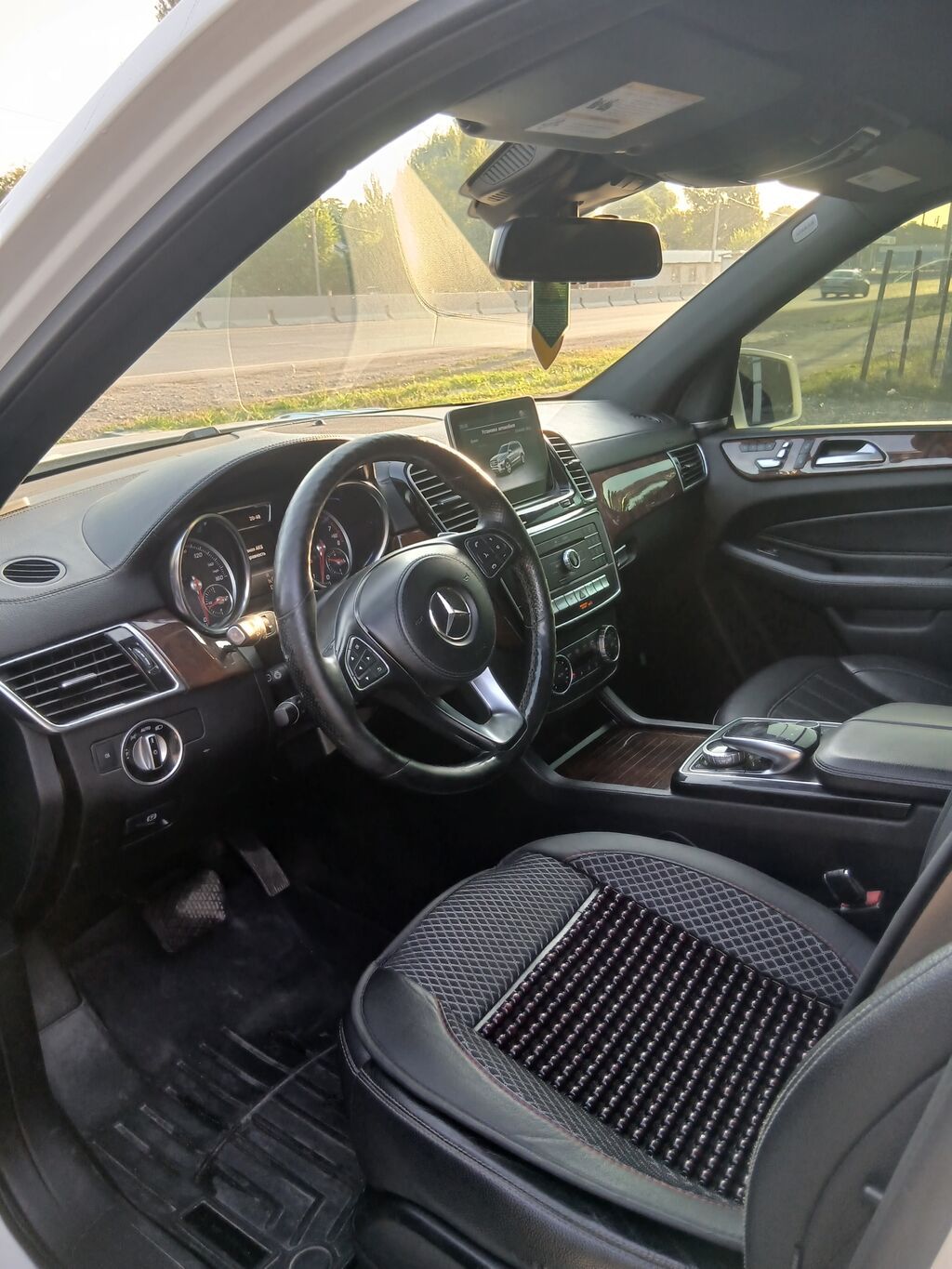 Mercedes-Benz GLS-Class: 2019 г., 3 л, Автомат, Бензин, Внедорожник: фото 8