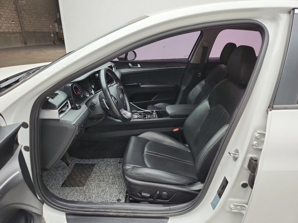 Kia K5: 2020 г., 2 л, Автомат, Бензин, Лифтбек — фото 8