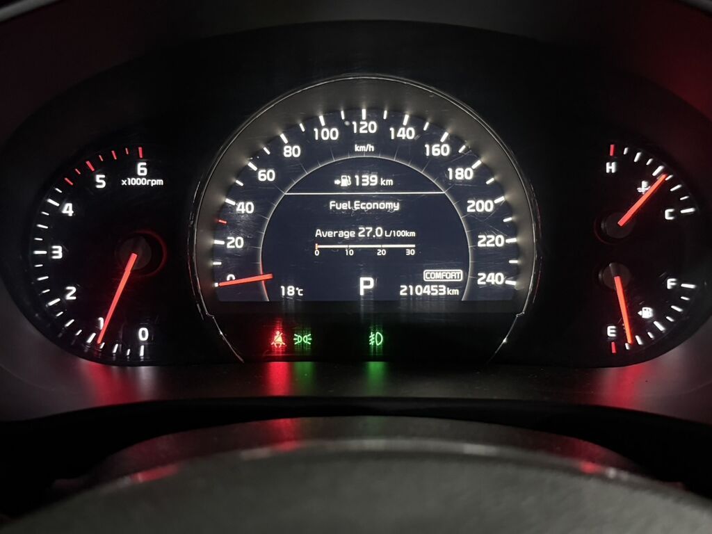 Kia Sorento: 2017 г., 2.2 л, Автомат, Дизель, Кроссовер: фото 8