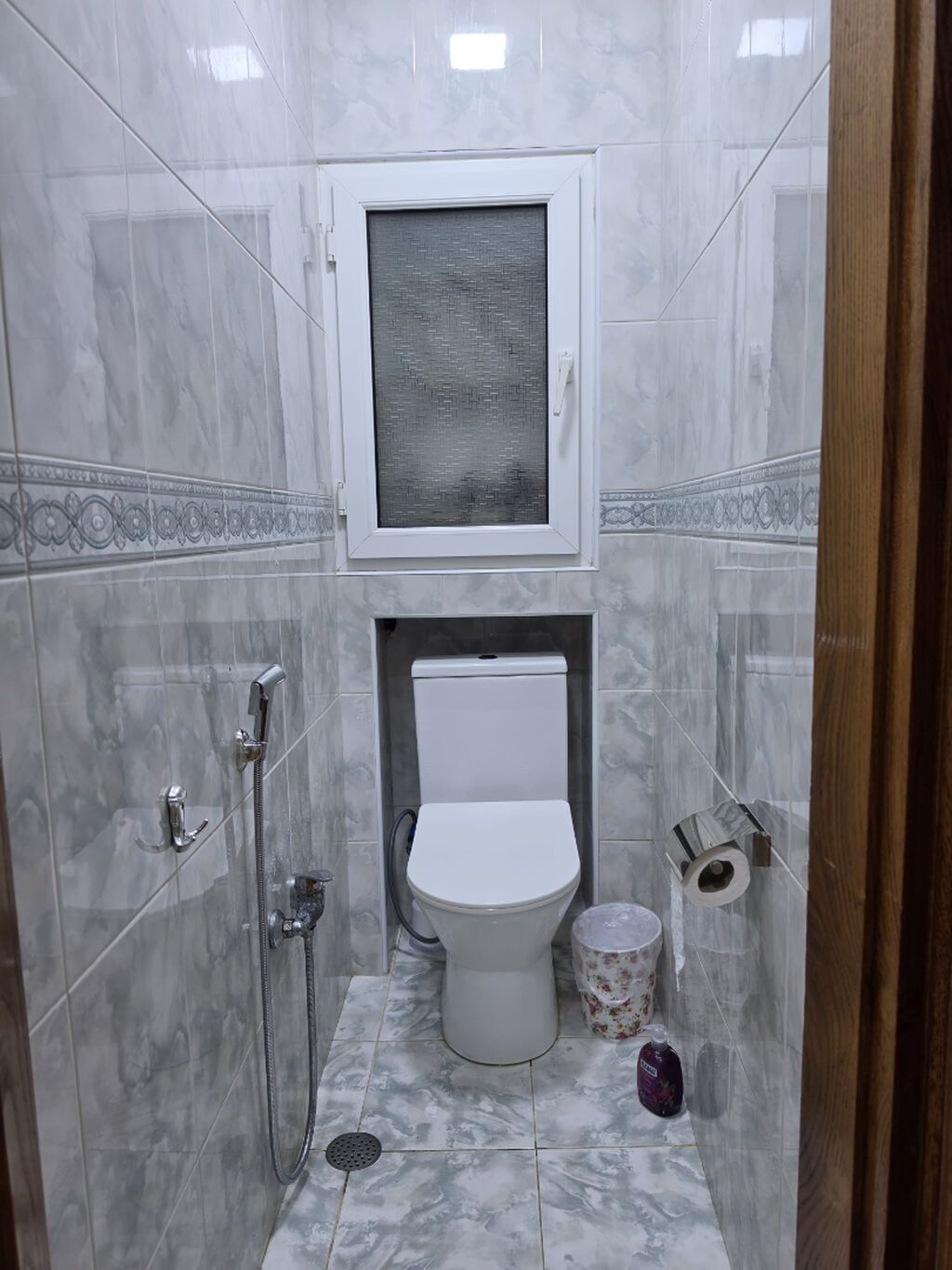 Bakı, 3 otaqlı, Köhnə tikili, m. Nəsimi, 74 kv. m