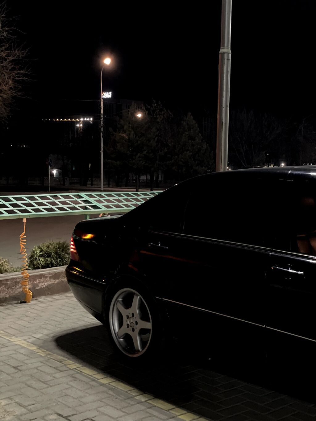 Mercedes-Benz S-Class: 2003 г., 5 л, Автомат, Газ, Седан: фото 7