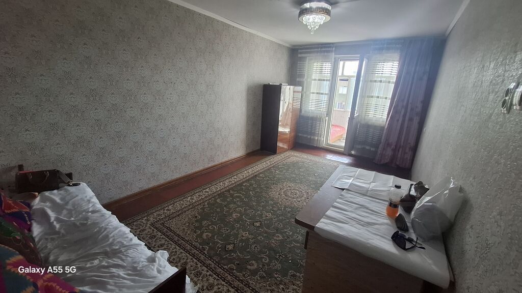 1 комната, 38 м², Ошский мкр., 104 серия, 4 этаж, Требуется ремонт: фото 2