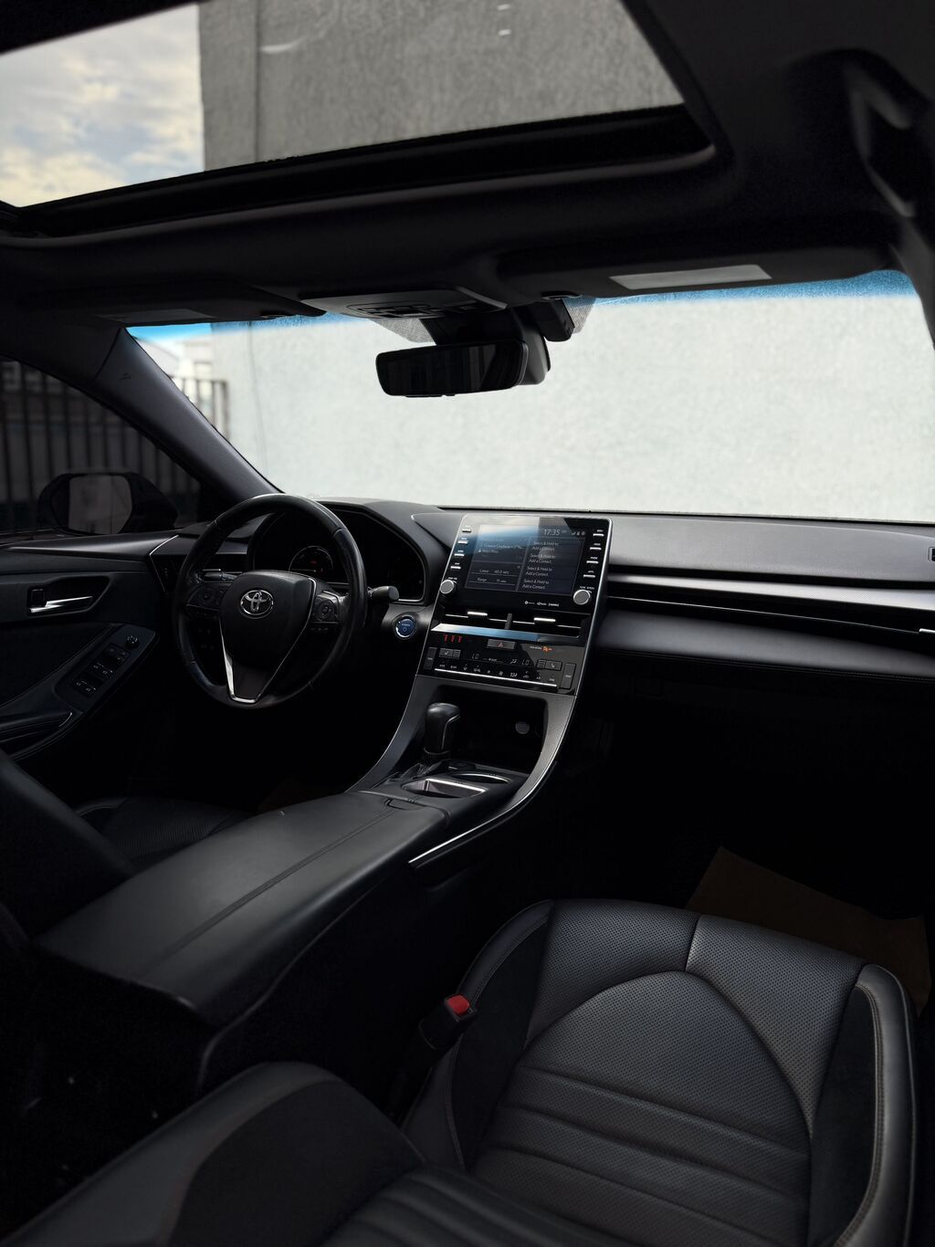 Toyota Avalon: 2018 г., 2.5 л, Автомат, Гибрид, Седан: фото 6