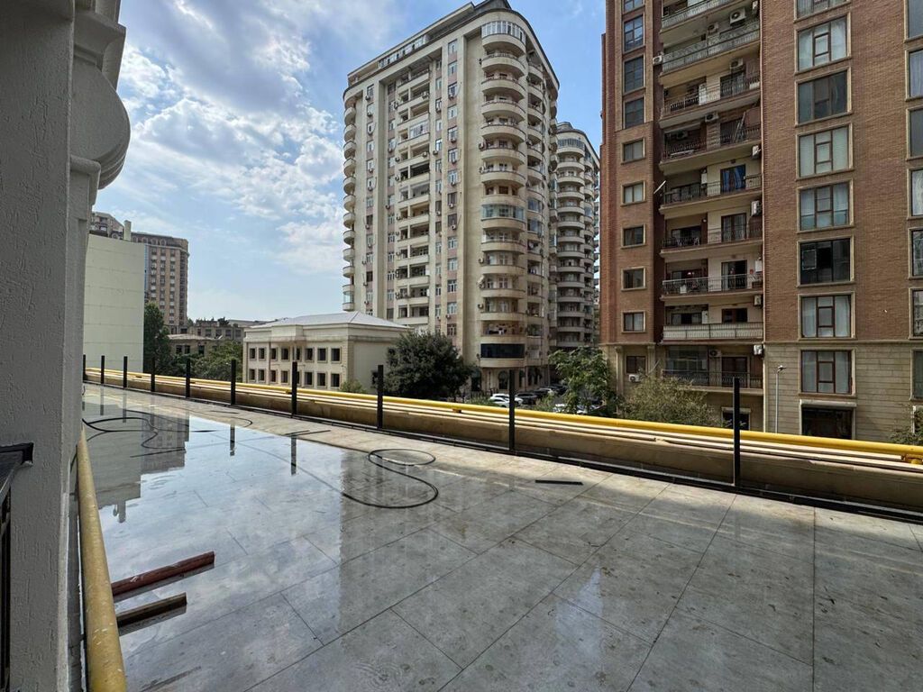 2 otaqlı, Yeni tikili, 97 kv. m