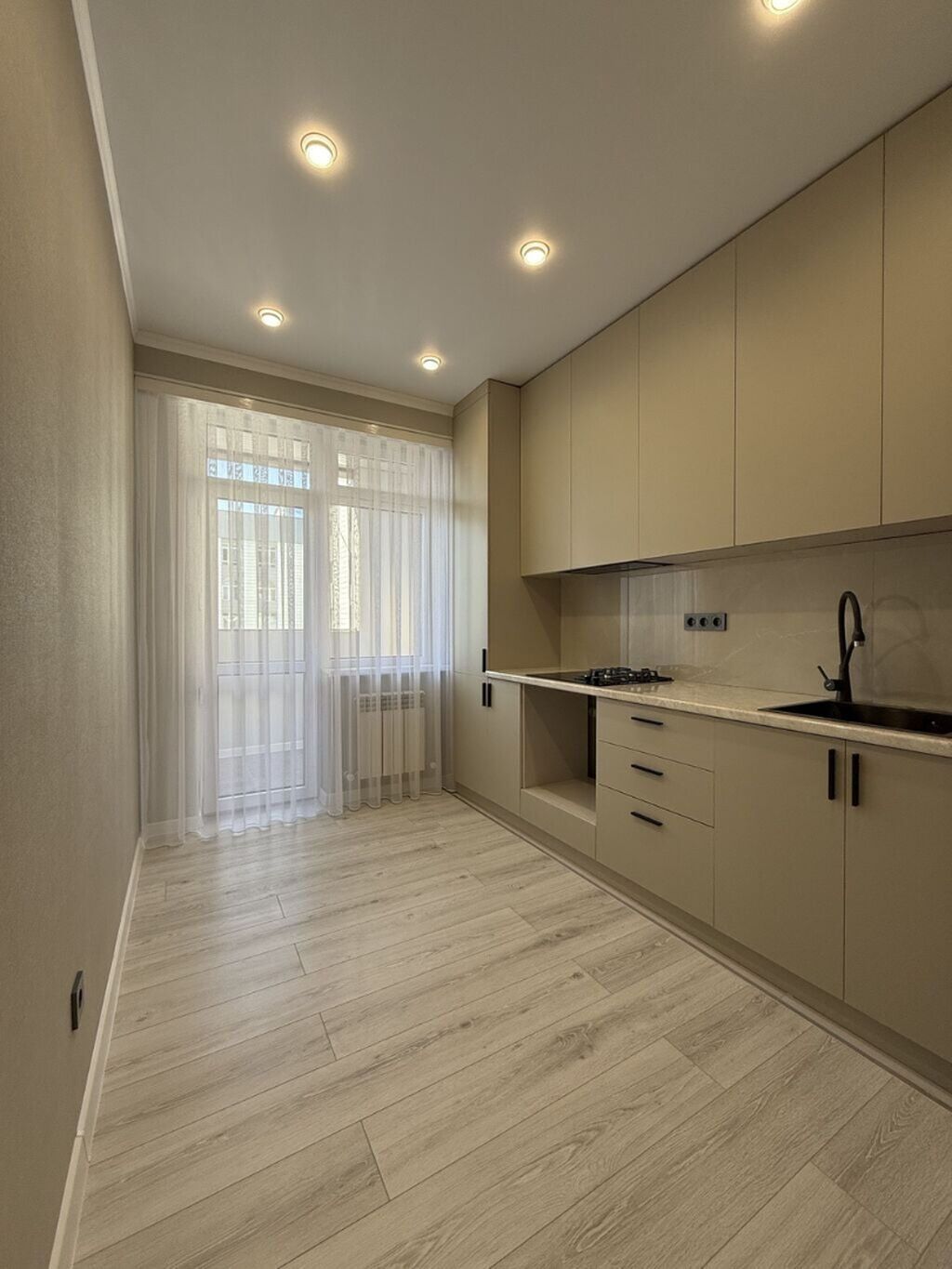 2 комнаты, 76 м², Мед Академия Элитка, 10 этаж, Евроремонт: фото 5