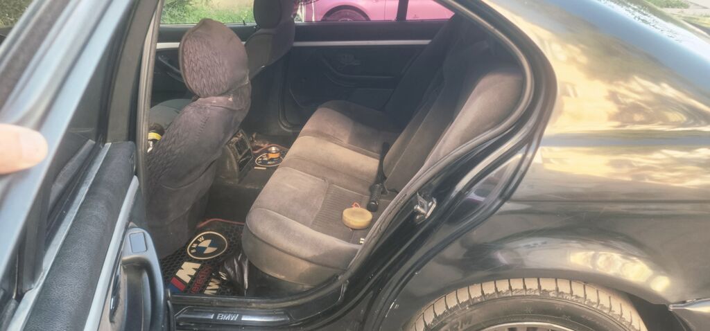 BMW 520: 1996 г., 2 л, Механика, Бензин, Седан: фото 8
