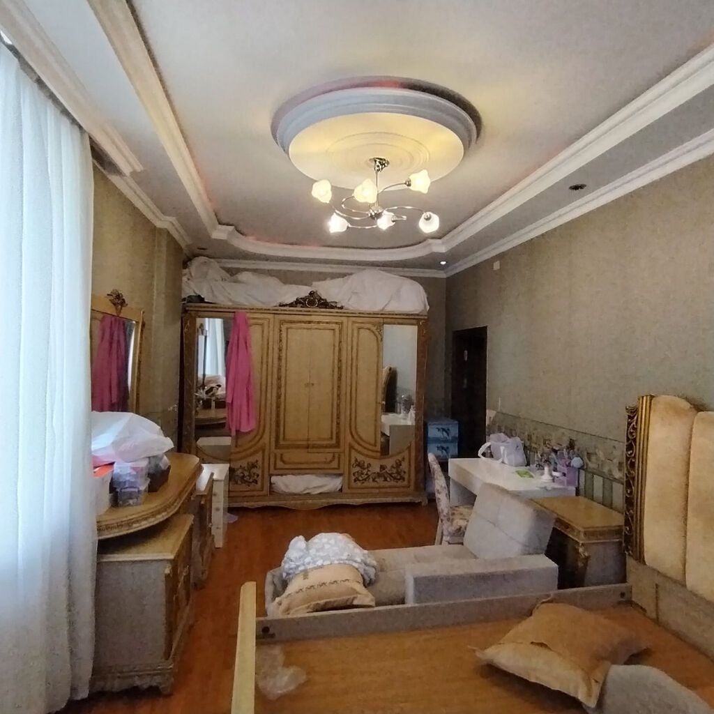 4 otaqlı, Yeni tikili, 167 kv. m