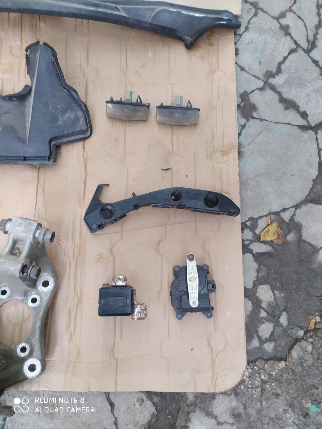 Запчасти Тойота Приус 20 Toyota Prius 20. В наличии то что на фото: фото 5