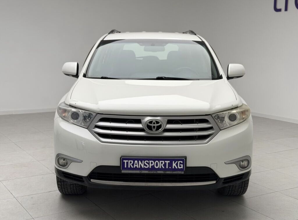 Toyota Highlander: 2011 г., 3.5 л, Автомат, Бензин, Кроссовер: фото 3