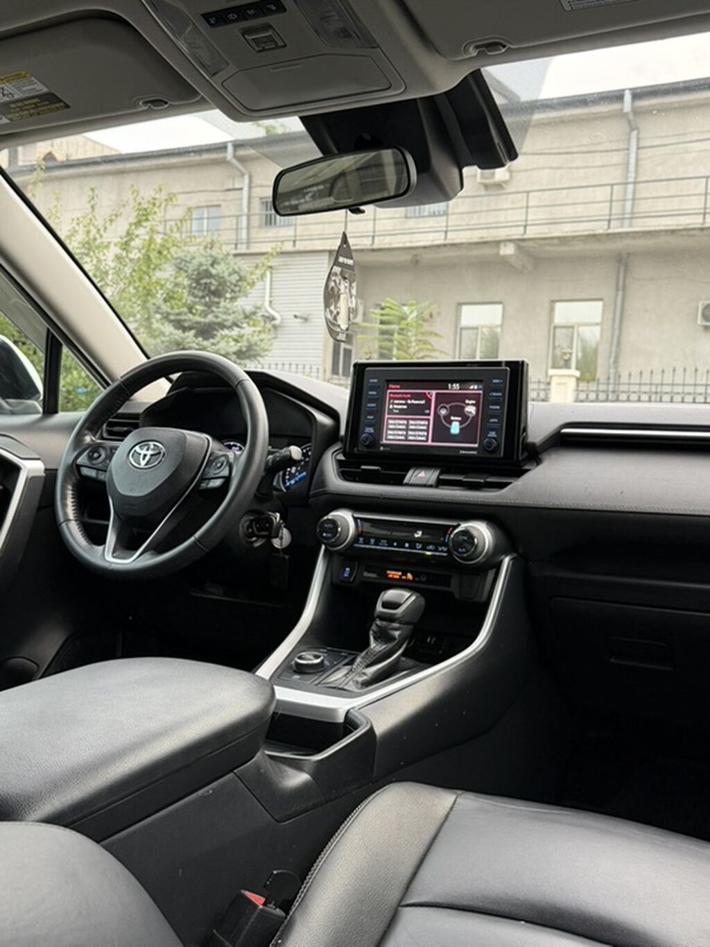Toyota RAV4: 2019 г., 2.5 л, Автомат, Гибрид, Кроссовер: фото 6