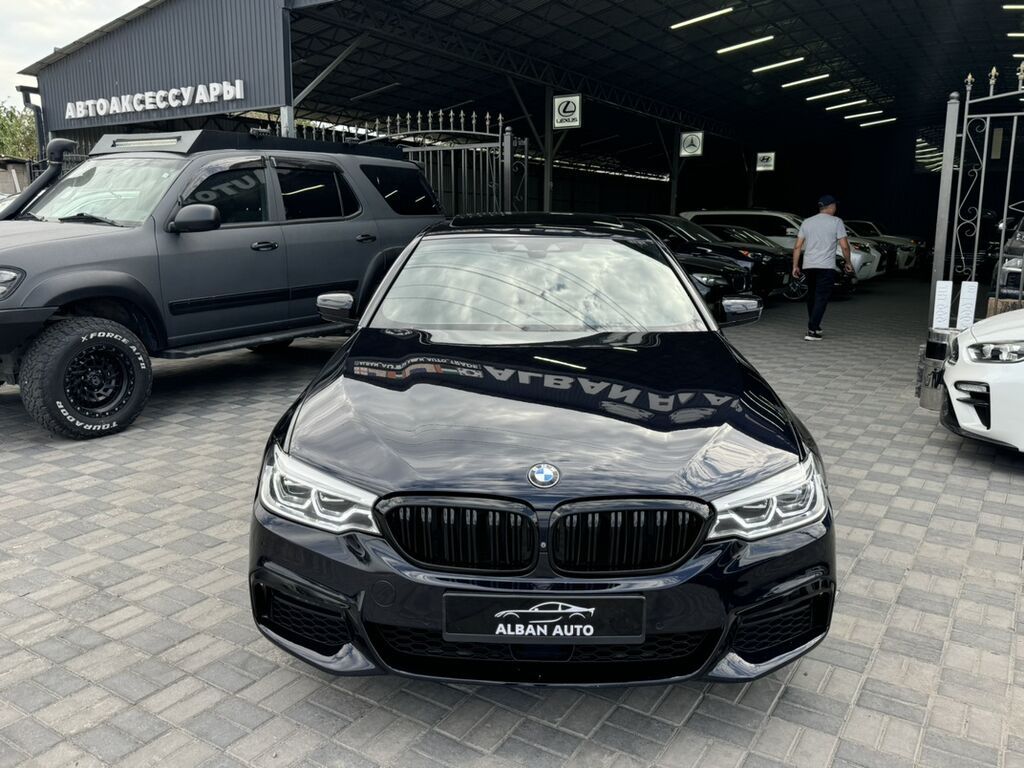 BMW 5 series: 2018 г., Автомат, Седан: фото 2