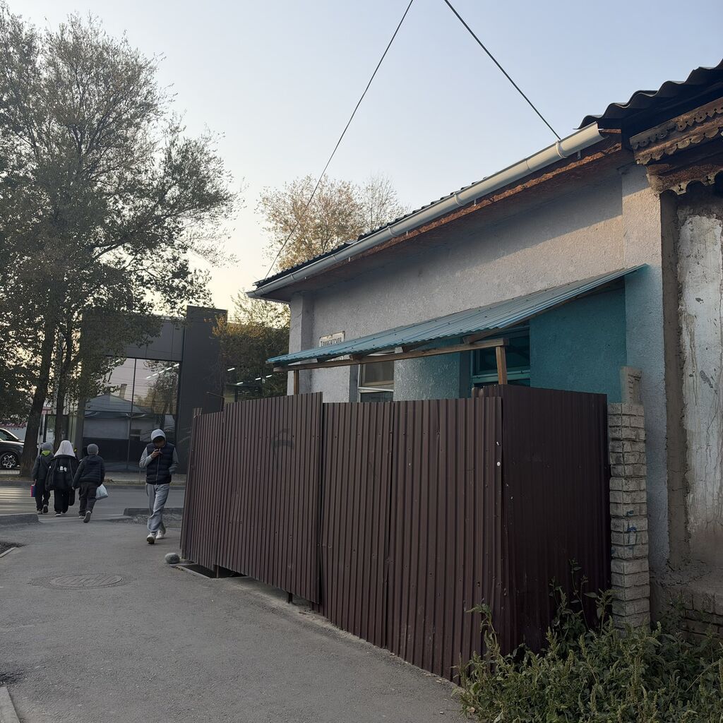 ПРОДАЁТСЯ УГЛОВОЙ УЧАСТОК — ПЕРВАЯ ЛИНИЯ! Бишкек, пересечение: фото 7