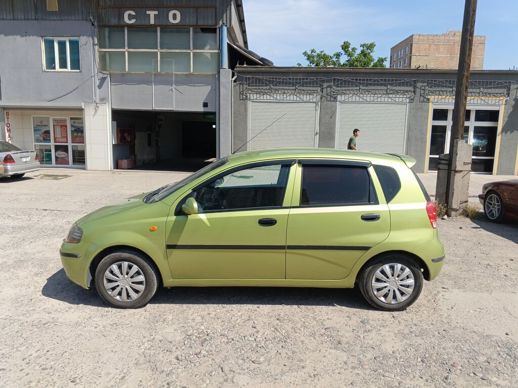 Daewoo Kalos: 2014 г., 1.4 л, Механика, Газ, Хэтчбэк: фото 4