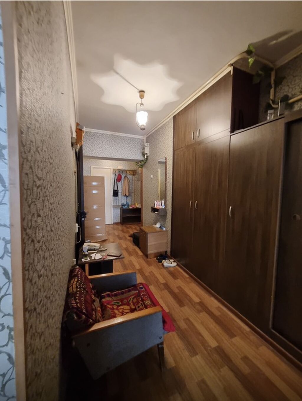 2 комнаты, 62 м², Индивидуалка, 2 этаж, Косметический ремонт — фото 7