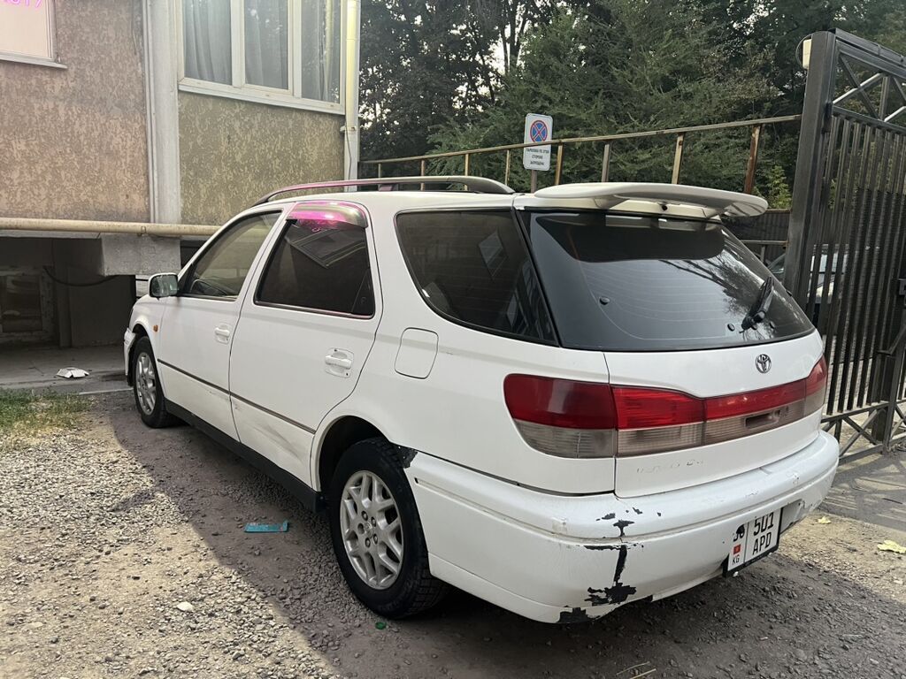 Toyota Vista: 1998 г., 2 л, Автомат, Бензин, Универсал: фото 6