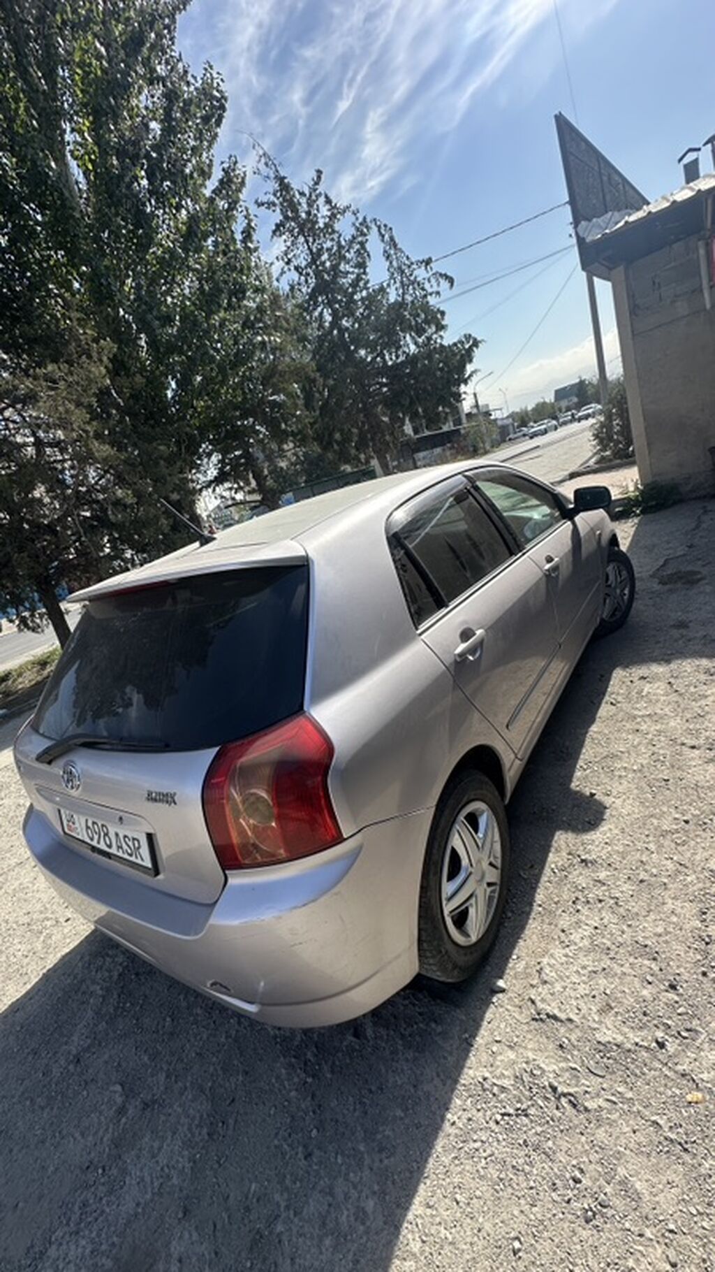 Toyota Allex: 2004 г., 1.5 л, Автомат, Бензин, Хэтчбэк: фото 2