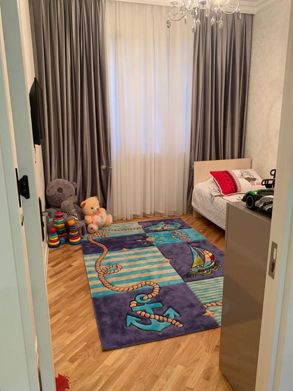 3 otaqlı, Yeni tikili, 82 kv. m