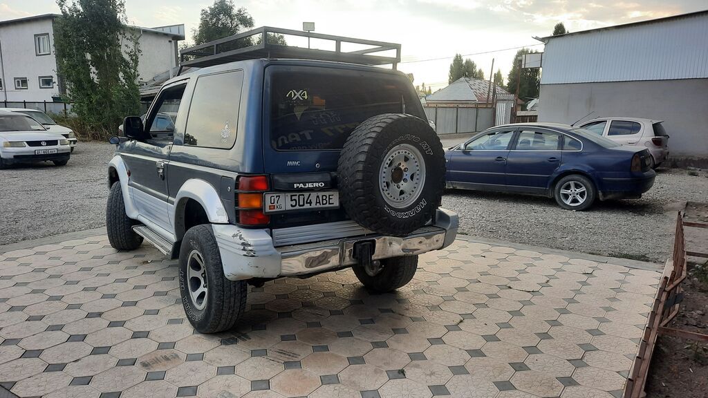 Mitsubishi Pajero: 1991 г., 2.5 л, Автомат, Дизель, Внедорожник: фото 4