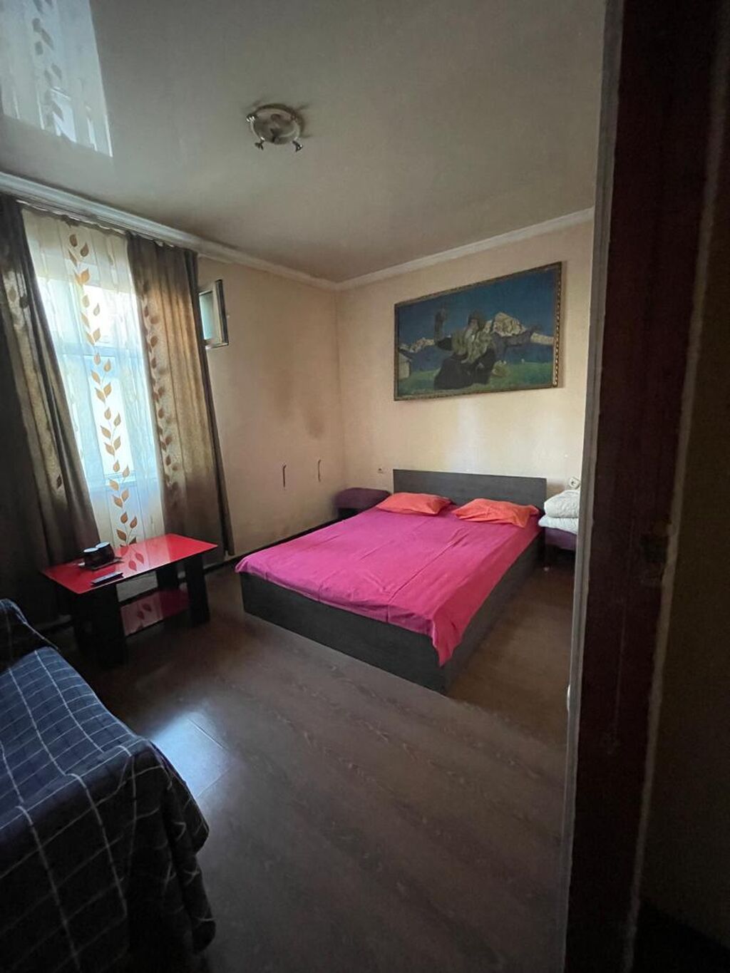 1 комната, Эконом, Шлагбаум, Душевая кабина, Постельное белье, Парковка: фото 1