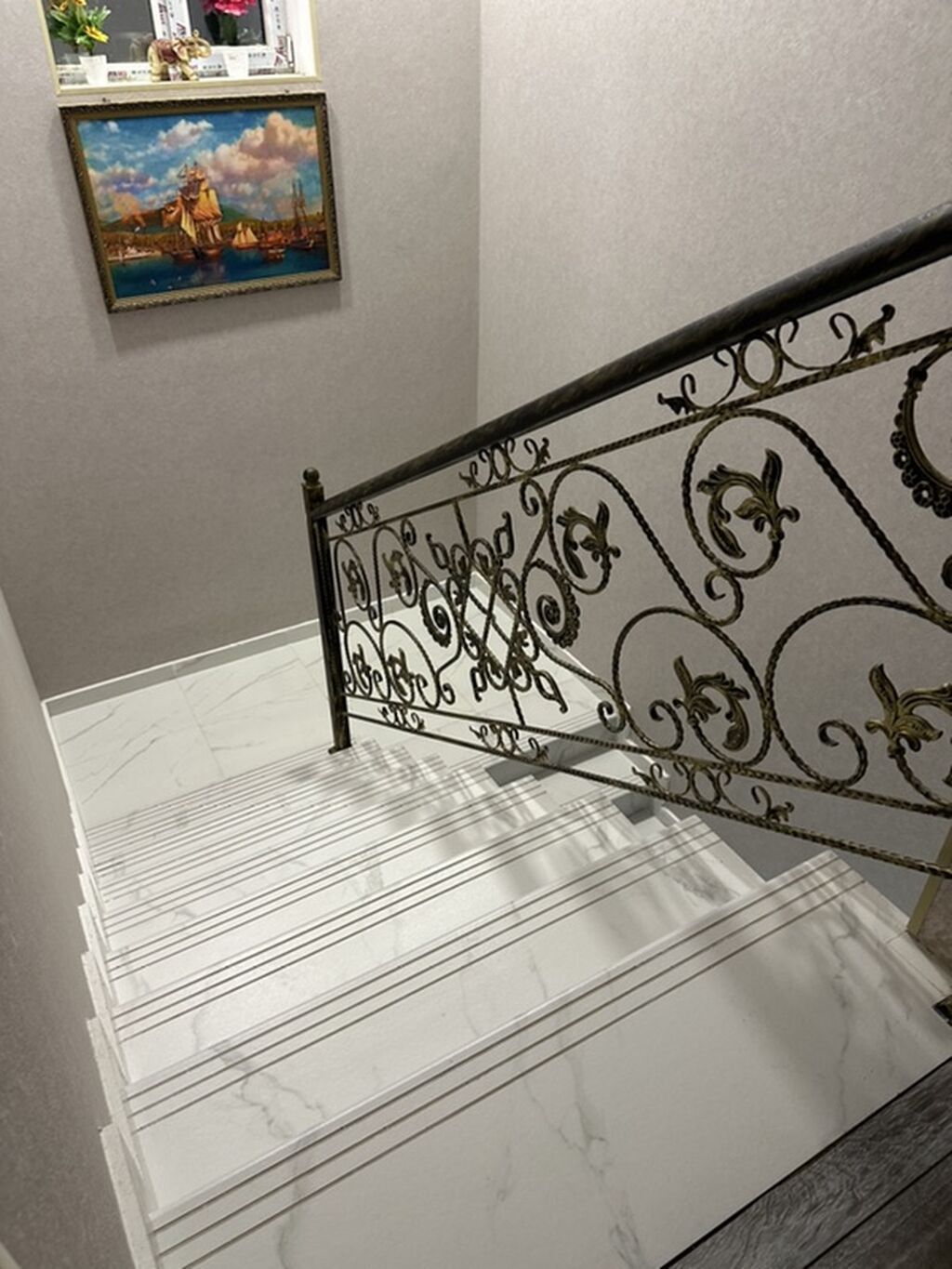 5 otaqlı, 200 kv. m, Yeni təmirli